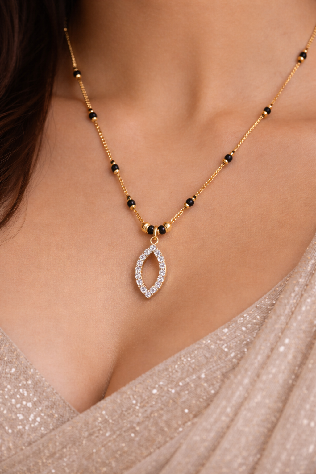 Minimal Oval Diamond-Style Mangalsutra