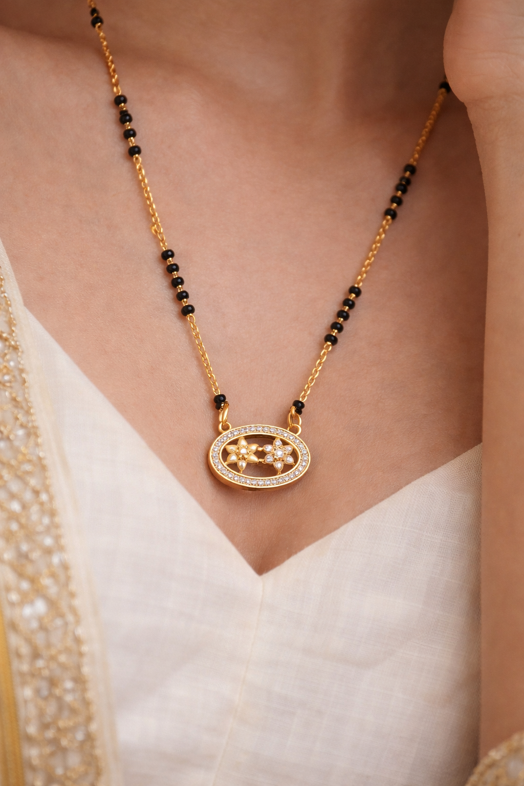 Pushpika Oval Bloom Mangalsutra