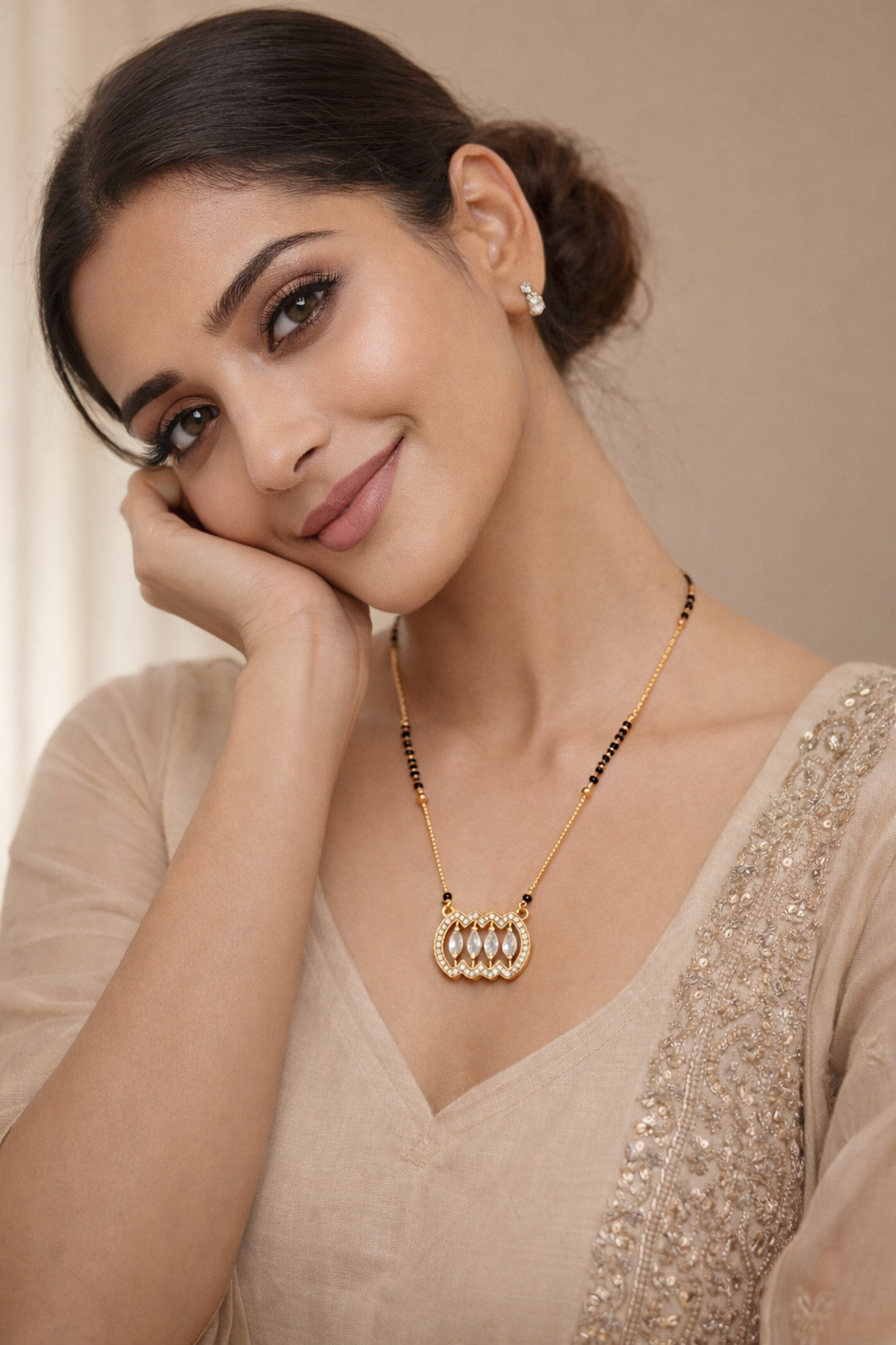 Pushpika Oval Bloom Mangalsutra